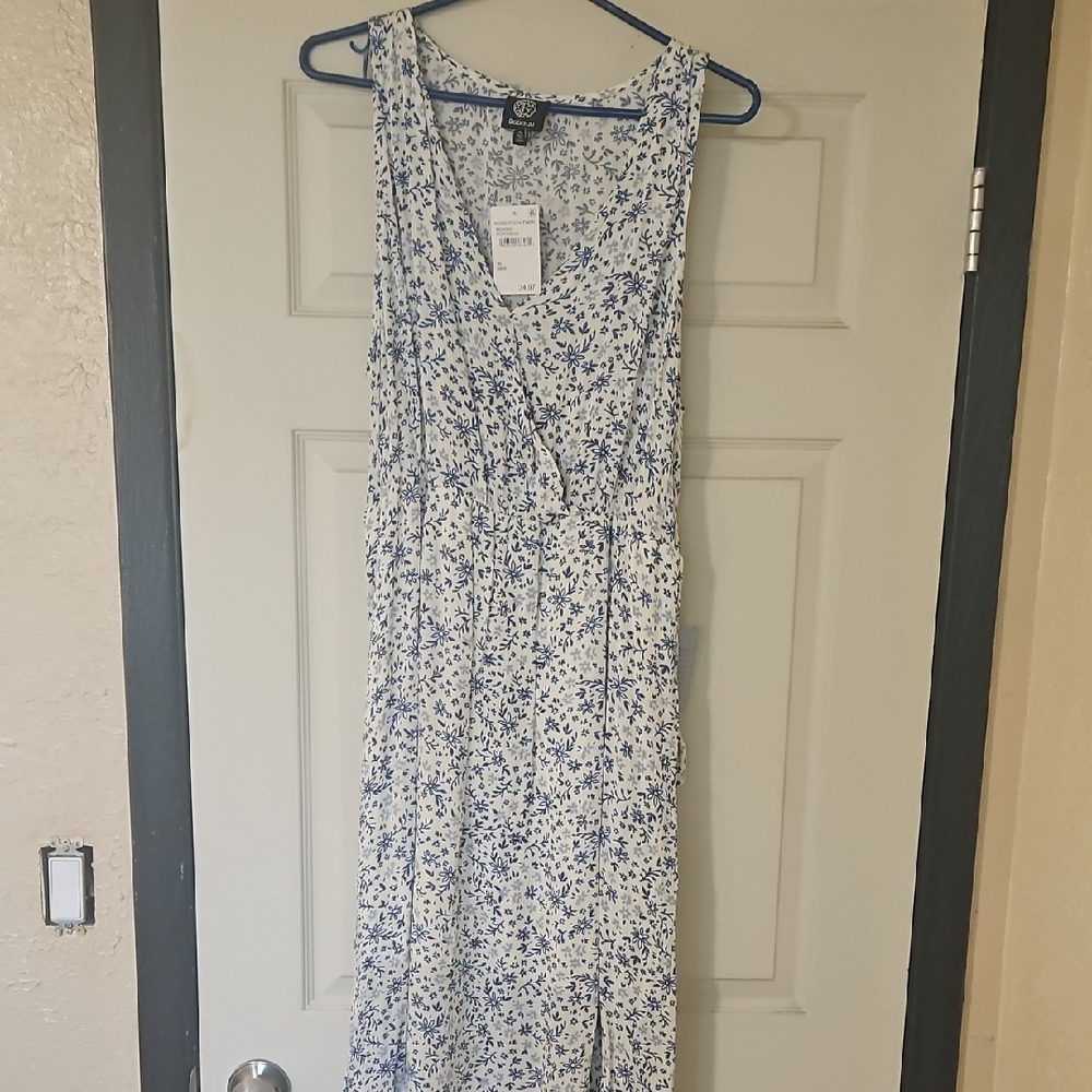Bobeau Blue and White Floral Maxi Dress